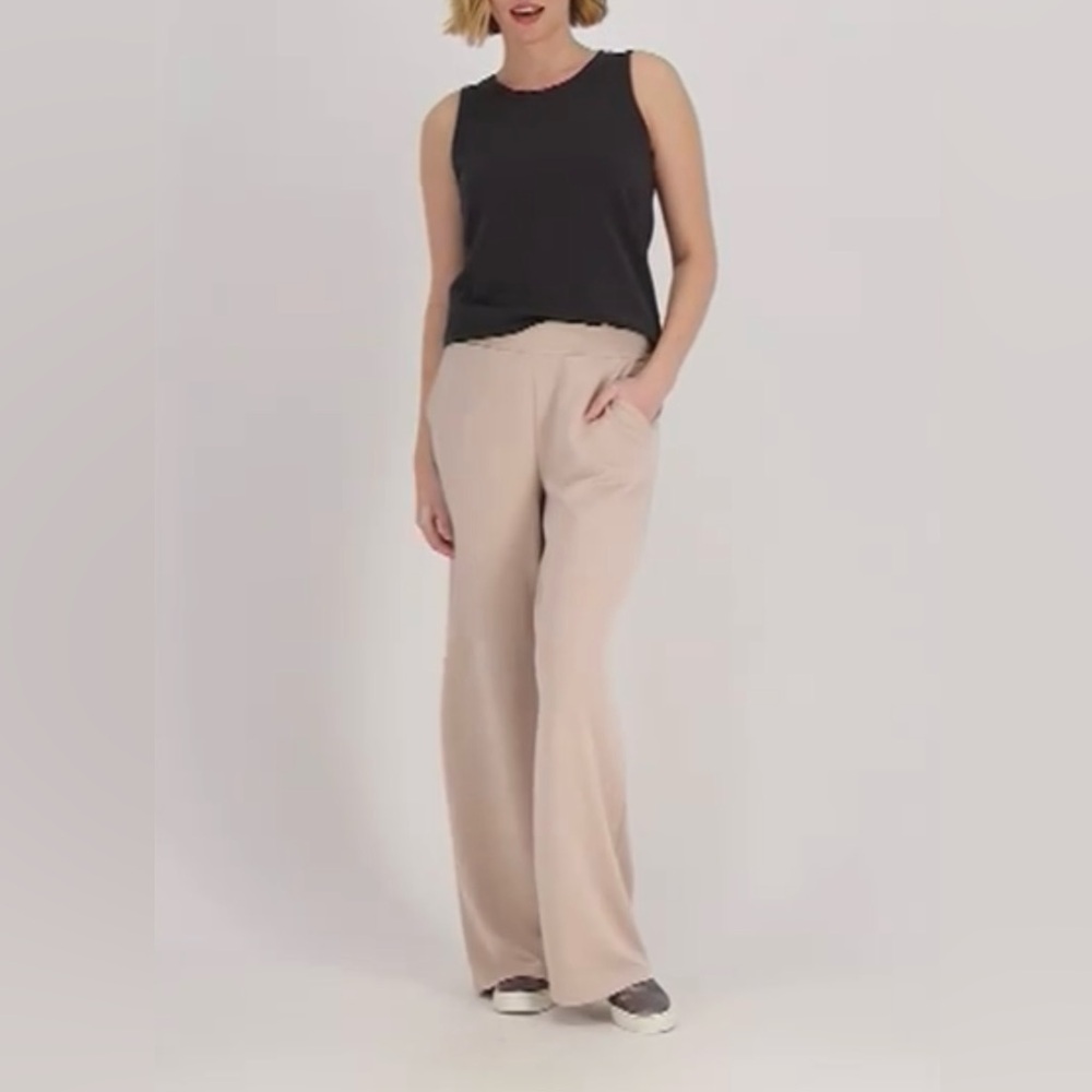 NWOT Modern Soul Nourish Knit Pant. Color: Latte. Size: LP (Large Petite)